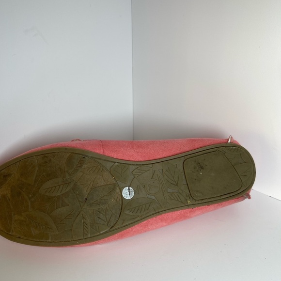 Liz Claiborne Pink Women's Shoes - Picture 5 of 5